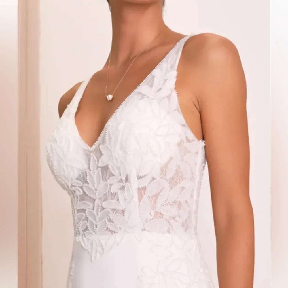 NWT Lulus Remarkably Romantic White Sheer Mesh Beaded Maxi Wedding Dress - Picture 5 of 6